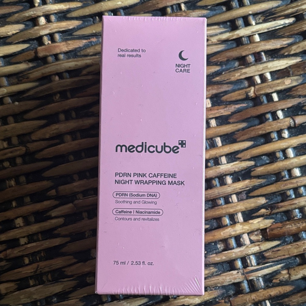 Medicube Pink Caffeine Night Wrapping Mask